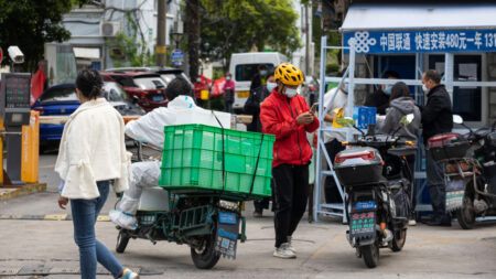 Los repartidores de Shanghai se convierten en nuevos indigentes