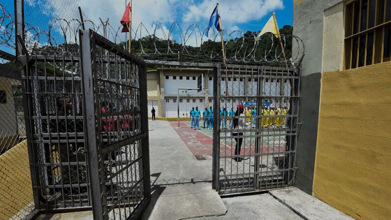 Una vista de la cárcel de El Rodeo, en Guatire, a 20 km de Caracas (Venezuela), el 1 de julio de 2016. (Juan Barreto/AFP vía Getty Images)