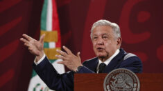 AMLO critica las medidas del gobernador de Texas en la frontera