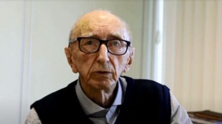 Abuelito brasileño rompe Récord Guiness trabajando 84 años en la misma empresa