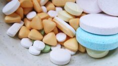 Los CDC advierten que los síntomas de COVID-19 pueden volver tras tomar la píldora de Pfizer