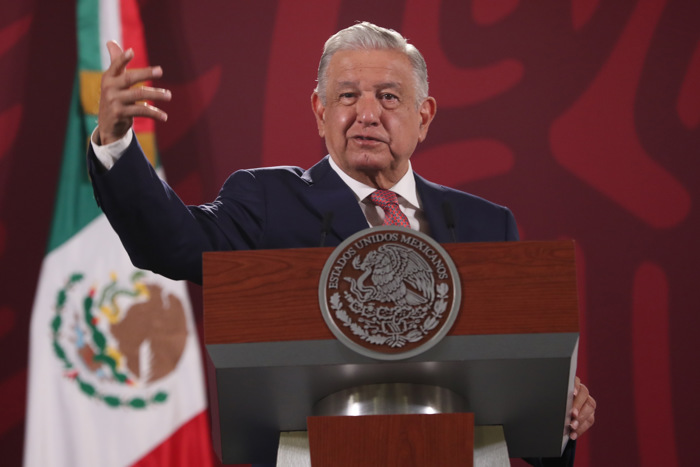López Obrador se compromete a devolver 30,000 hectáreas al pueblo yaqui