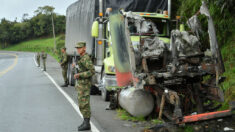 “Paro armado” deja 100 vehículos afectados y causa zozobra a los colombianos