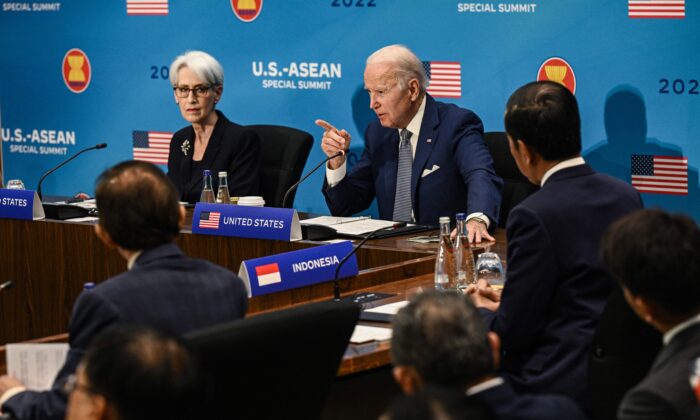Estados Unidos planea mejorar sus relaciones con la ASEAN y reducir la influencia china