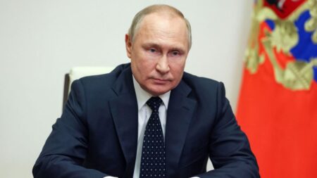 Putin acusa a Ucrania de terrorismo y amenaza con más «firmes respuestas»