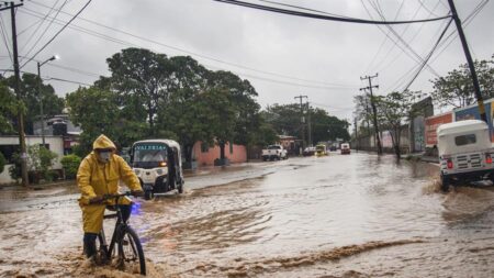 Remanentes de Ágatha pueden devenir en tormenta tropical en Golfo de México