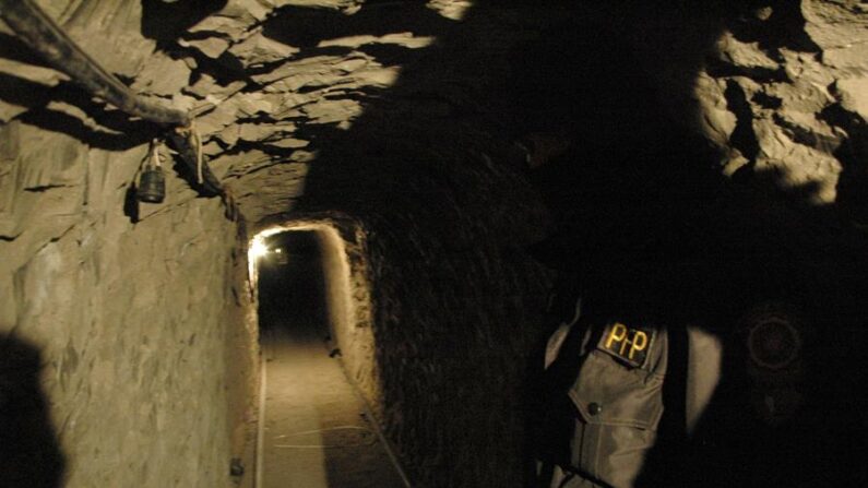En la imagen de archivo, se ve un túnel. EFE/Afn
