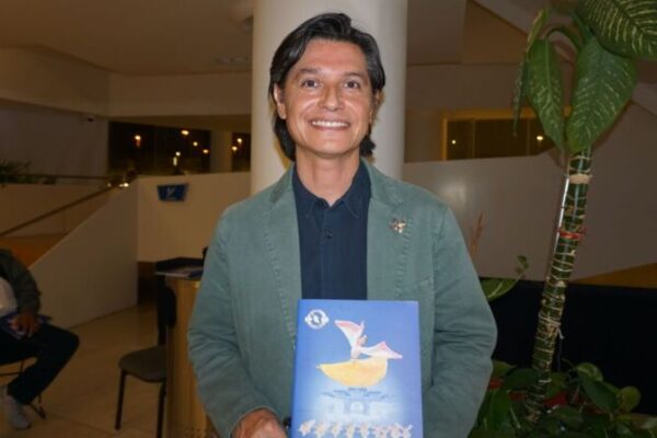 Shen Yun “es una expresión de amor”: Secretario de la Cámara de Restaurantes de Querétaro