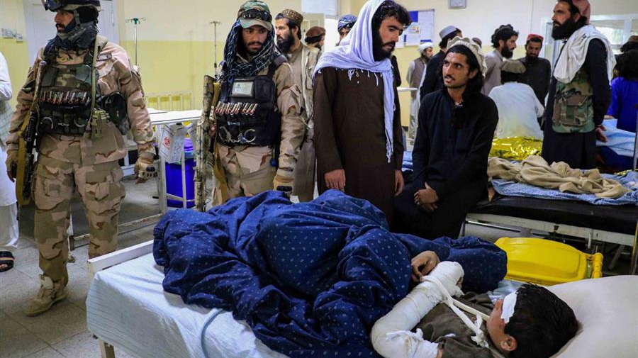 Al menos 1030 muertos y 1500 heridos por el terremoto de 5.9 en Afganistán