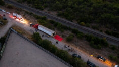 México enjuicia a 6 hombres por la muerte de 53 migrantes en tráiler en Texas