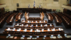 Parlamento israelí aprueba su disolución y convoca nuevas elecciones