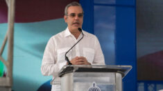 Presidente dominicano atrasa su viaje a la Cumbre por asesinato de ministro