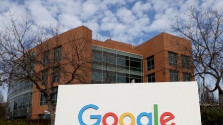 Google apoya con 5 millones de dólares a 50 empresarios latinos en EE.UU.