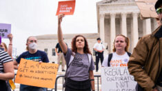 EXCLUSIVA: Activistas planean bloquear y «cerrar» la Corte Suprema para evitar fallo contra Roe vs. Wade