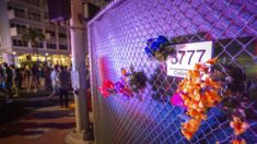 Familias de las víctimas del edificio de Surfside regresan para recordarles