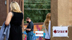 Arizona promete luchar ante posible demanda contra ley que garantiza que solo voten estadounidenses