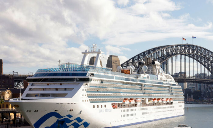 En una foto de archivo de 2022 se ve un crucero en Sídney, Australia. (Jenny Evans/Getty Images)