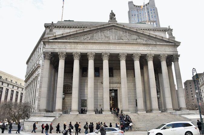 Una vista de la Corte Suprema del Estado de Nueva York en la ciudad de Nueva York, el 2 de marzo de 2016. (Mike Coppola/Getty Images)
