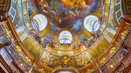 Bibliotecas atesoradas: Hombre viaja a 101 países fotografiando bibliotecas de todo el mundo