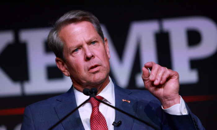 El gobernador de Georgia, Brian Kemp, en Atlanta, Georgia, el 24 de mayo de 2022. (Joe Raedle/Getty Images)
