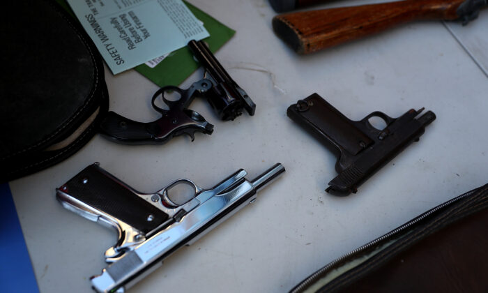 Armas en San Francisco, California, en una imagen de archivo. (Justin Sullivan/Getty Images)