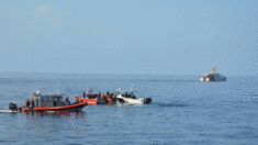 Autoridades de Florida detienen a 41 inmigrantes ilegales cubanos cruzando en botes improvisados