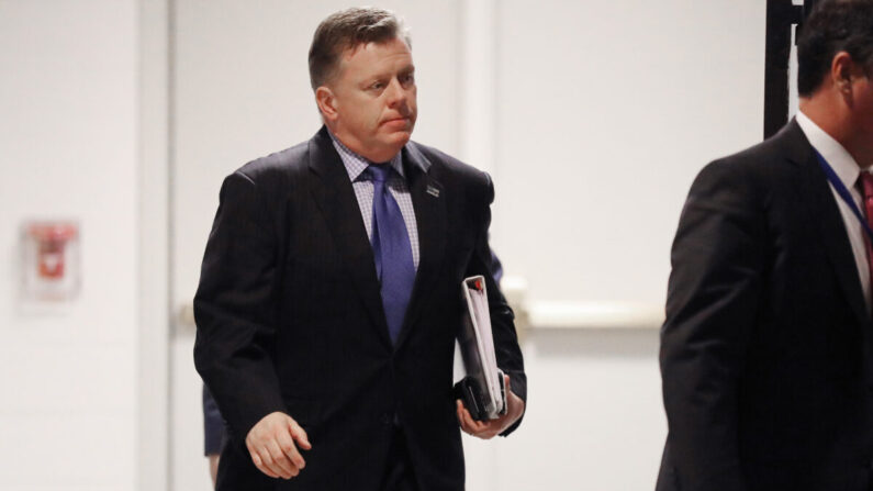 El director del Servicio Secreto de los Estados Unidos, James Murray (izquierda), en Washington el 7 de enero de 2020. (Chip Somodevilla/Getty Images)

