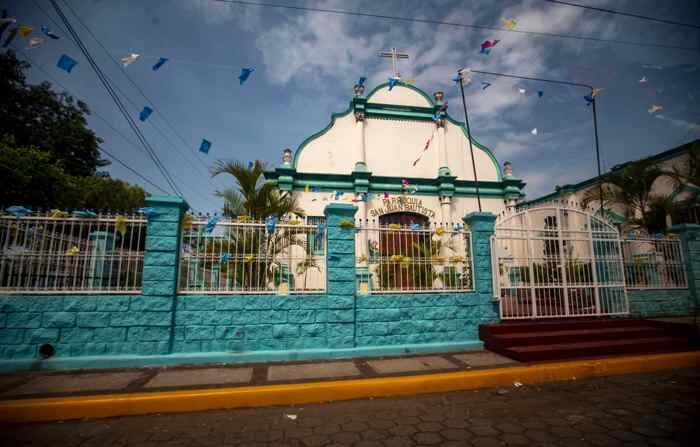Fotografía de archivo de una iglesia en el municipio de Masaya, Nicaragua. EFE/ Jorge Torres