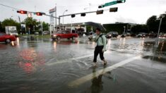 Potencial tormenta amenaza inundaciones al sur de Texas y nordeste México