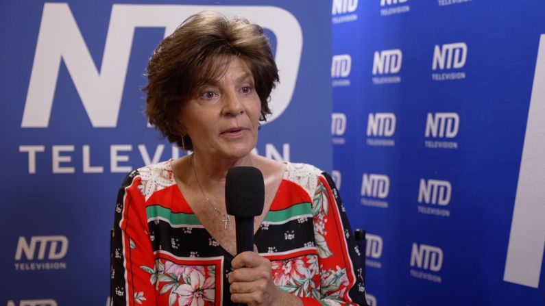 La representante Yvette Herrell (R-N.M.) en una entrevista con NTD en Español, el 5 de agosto de 2022 en la CPAC de Dallas, Texas. (NTD en Español)