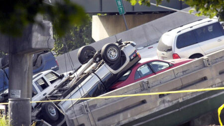 Mueren 5 mujeres en accidente de tráfico en un autopista del sur de Florida