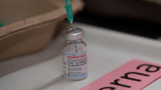 Ensayos de vacuna de Moderna contenían «estudios mayoritariamente irrelevantes», dice experta