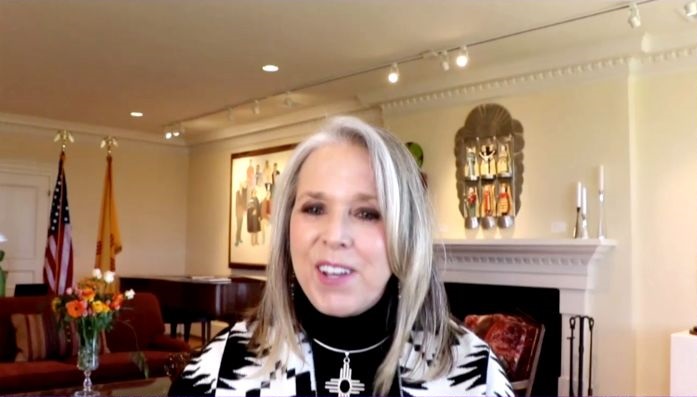 En esta captura de pantalla, la gobernadora Michelle Lujan Grisham habla durante el cuarto evento anual de EMILY's List previo a los Oscars, el martes 20 de abril de 2021. (Getty Images/Getty Images para EMILY's List)
