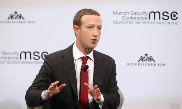 El fundador y director ejecutivo de Meta, Mark Zuckerberg, habla durante una charla en la Conferencia de Seguridad de Múnich 2020, en Múnich, Alemania, el 15 de febrero de 2020. (Johannes Simon/Getty Images)
