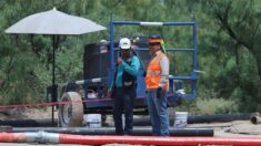 Aumento de niveles de agua en mina de México complica rescate de 10 mineros