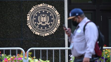 Legisladores del GOP: FBI «purga» agentes conservadores y toma represalias contra denunciantes