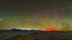 Captan rarísimo fenómeno conocido como «duendes rojos» en desierto de Chile