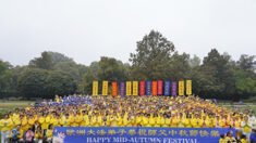 Simpatizantes de Falun Gong envían saludos por el Festival de Medio Otoño al fundador de la disciplina