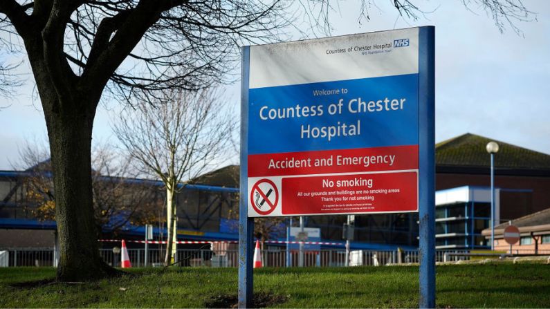 Una vista general del Hospital Countess of Chester, donde la enfermera Lucy Letby solía trabajar el 12 de noviembre de 2020 en Chester, Inglaterra. (Christopher Furlong/Getty Images)