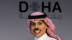Arabia Saudita rechaza críticas de Casa Blanca por recorte de petróleo, dice le pidieron esperar a elecciones