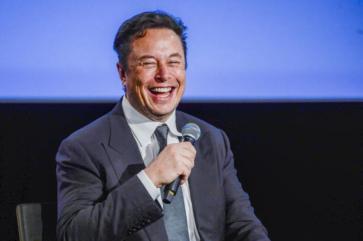 Juez detiene juicio de Elon Musk y Twitter para darles tiempo de cerrar un acuerdo