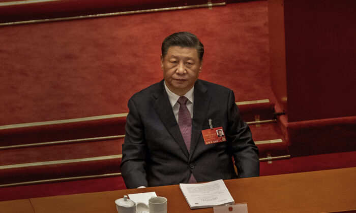 El líder chino, Xi Jinping, durante la Segunda Sesión Plenaria de la Quinta Sesión de la XIII Asamblea Popular Nacional, en el Gran Salón del Pueblo, en Beijing, China, el 8 de marzo de 2022. (Andrea Verdelli/Getty Images)
