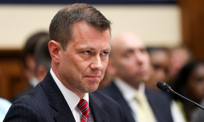 El entonces subdirector adjunto del FBI, Peter Strzok, testifica en la audiencia conjunta del Comité Judicial y el Comité de Supervisión y Reforma Gubernamental sobre "Supervisión de las acciones del FBI y el Departamento de Justicia en torno a las elecciones de 2016" en Washington el 12 de julio de 2018. (Samira Bouaou/The Epoch Times)