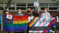 Informe revela historia no contada de marchas contra política de estudiantes transgénero en Virginia