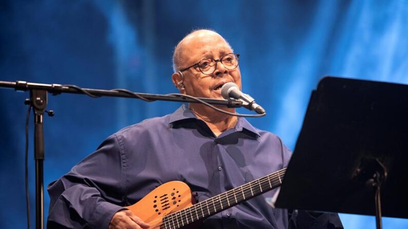 Fotografía de archivo del cantautor cubano Pablo Milanés. EFE/Miguel Paquet