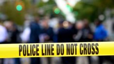 Jurado acusa a 3 policías por la muerte de una hispana baleada en su apartamento en Texas