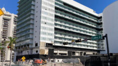 Hotel Deauville, icono de Miami Beach, será demolido este domingo