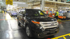 Ford llama a revisión 518,993 coches en EE.UU. por riesgo de incendio del motor
