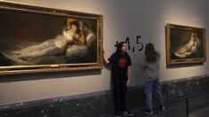 Detienen a dos activistas tras pegarse a dos cuadros de Goya en el Prado