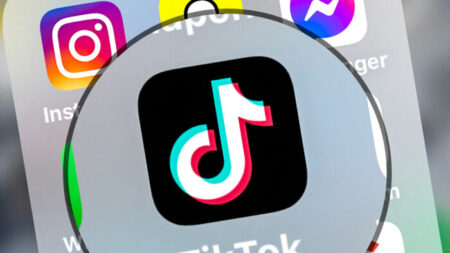 Legisladores piden veto a TikTok previendo que la app pueda «avivar llamas de división interna” en EE.UU.